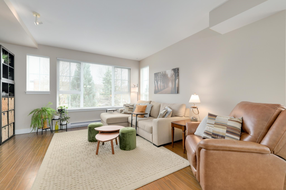 Kitchen Photo of 58 2450 161a Street, Surrey, BC