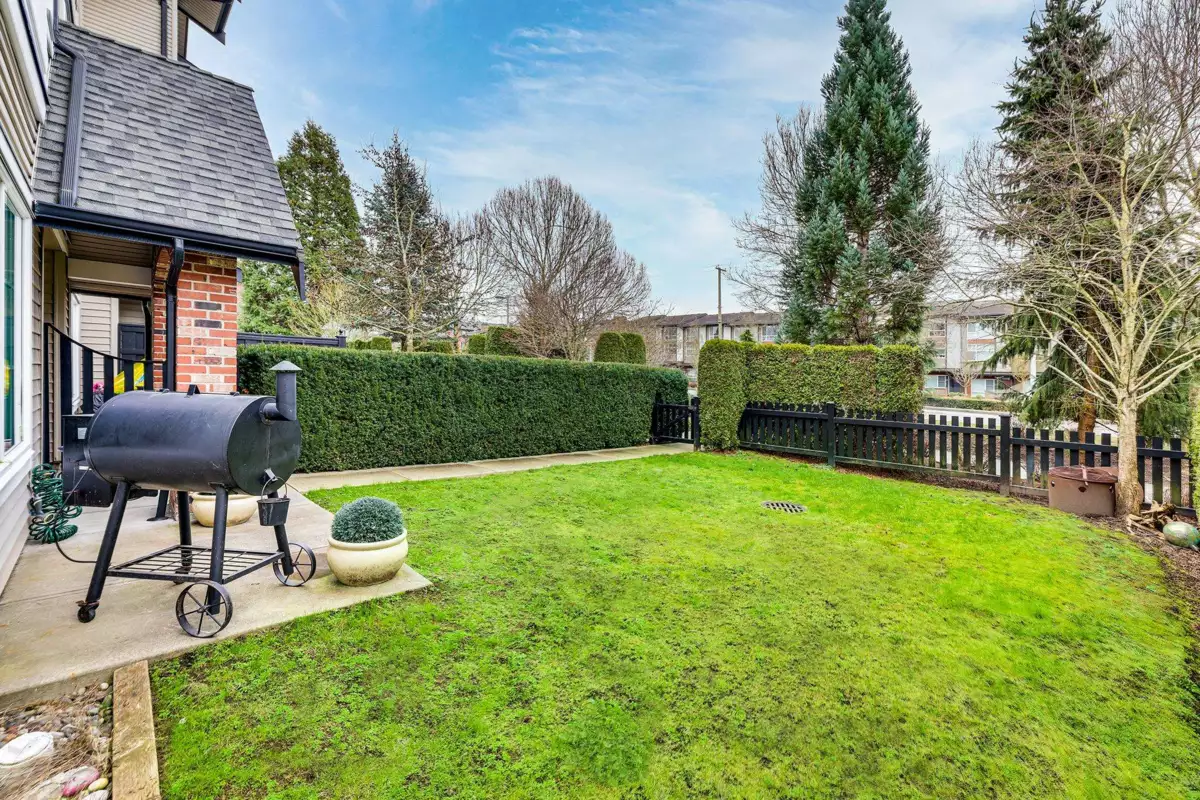 Living Room Photo of 58 2450 161a Street, Surrey, BC