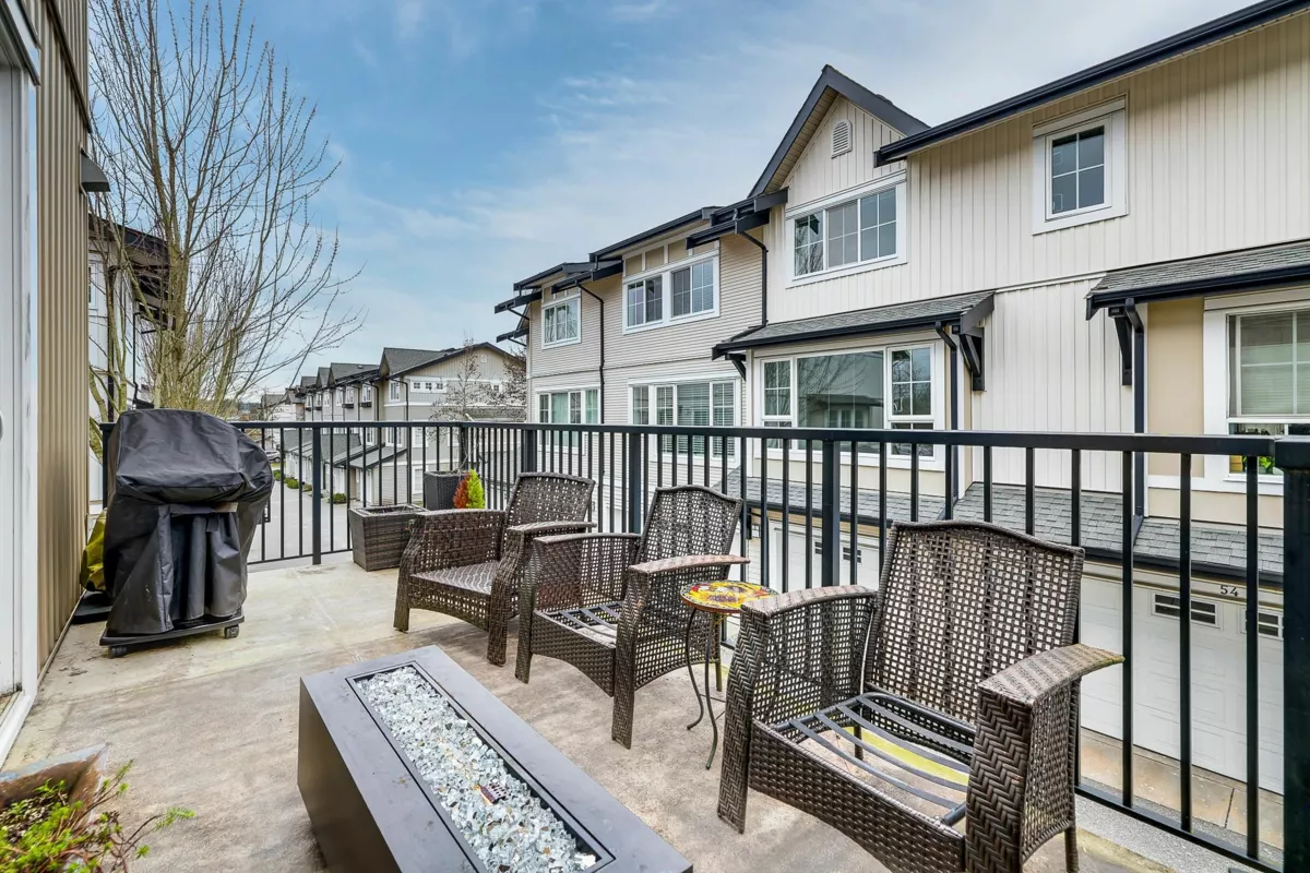 Swimming Pool Photo of 58 2450 161a Street, Surrey, BC