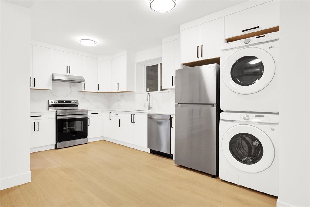 Powder Room Photo of 16477 20 Avenue, Surrey, BC