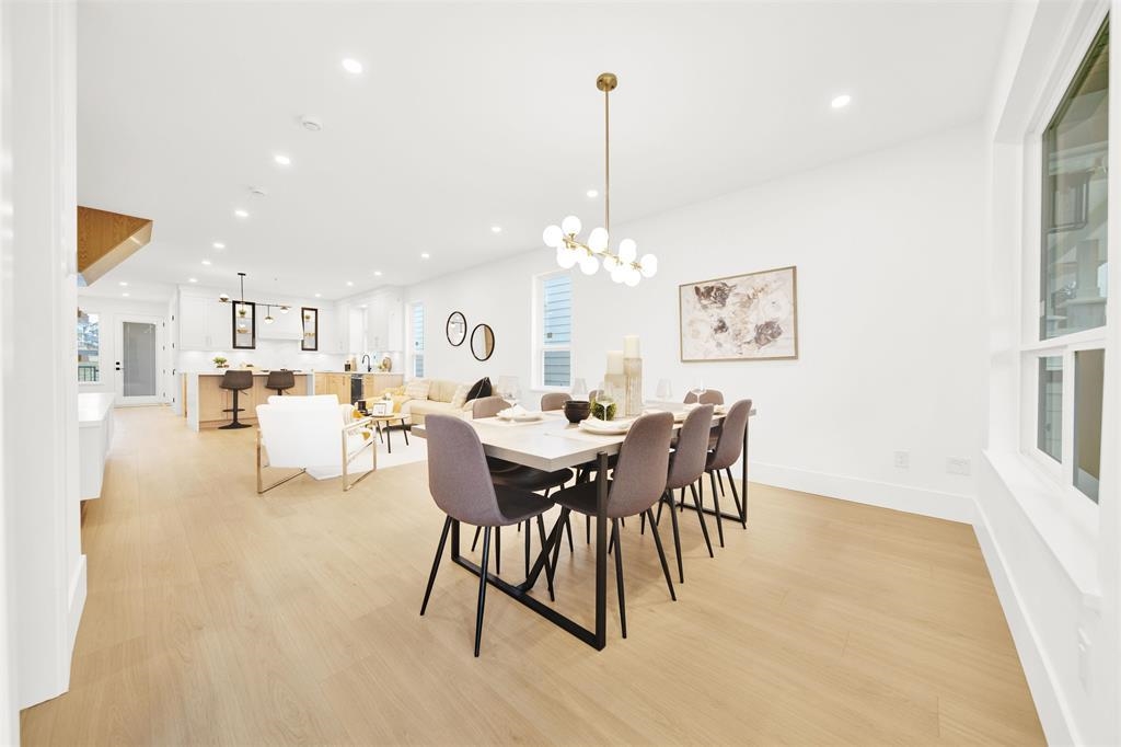 Staircase Photo of 16477 20 Avenue, Surrey, BC