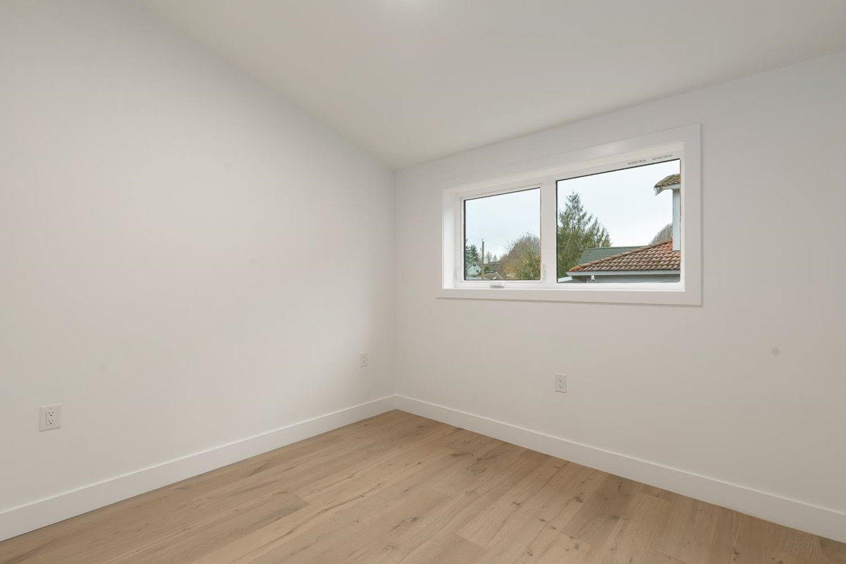 Bedroom 3 Photo of 458 E 17th Avenue, Vancouver, BC