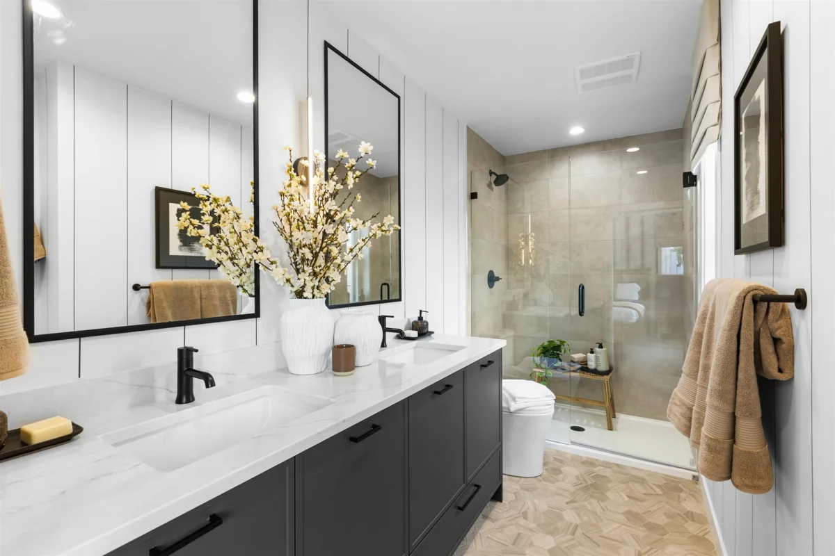 Walk-In Closet Photo of 50 7918 204b Street, Langley, BC