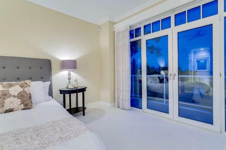 Family Room Photo of 3395 Thompson Crescent, West Vancouver, BC