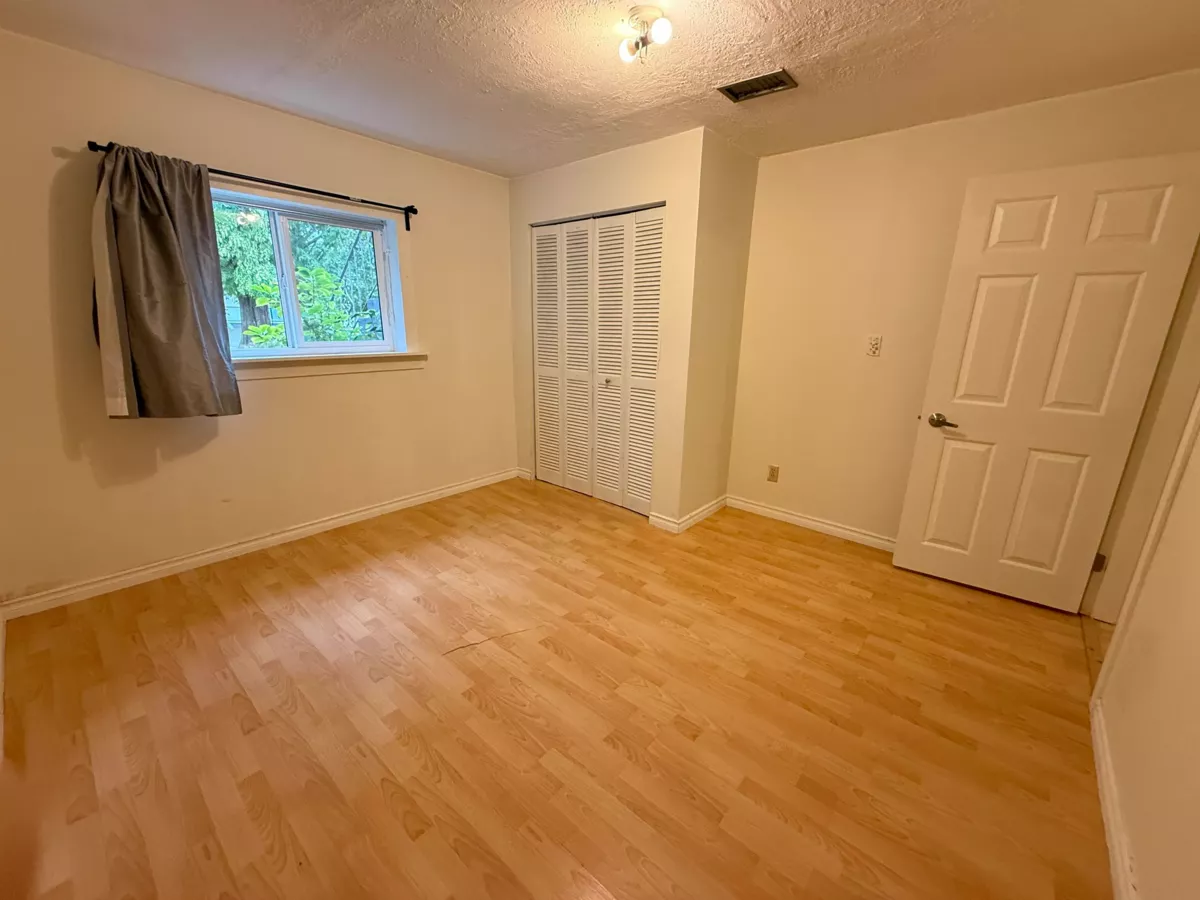 Backyard Photo of 5828 Kerr Street, Vancouver, BC