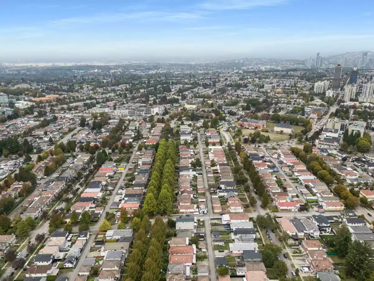 Community Amenities Photo (Clubhouse) of 5828 Kerr Street, Vancouver, BC