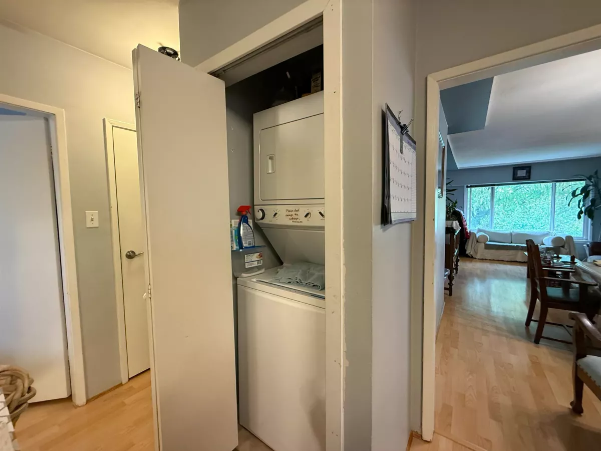 Guest Bathroom Photo of 5828 Kerr Street, Vancouver, BC