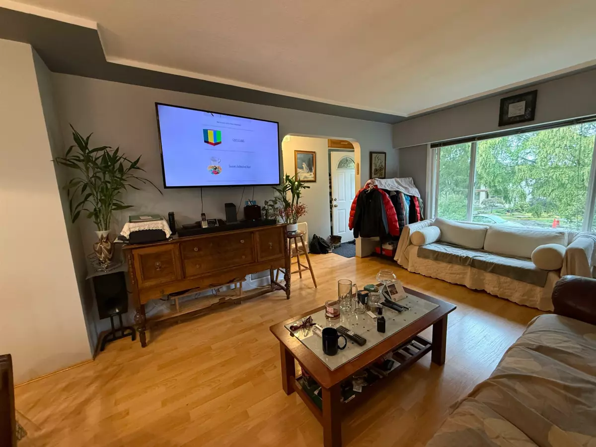 Kitchen Photo of 5828 Kerr Street, Vancouver, BC