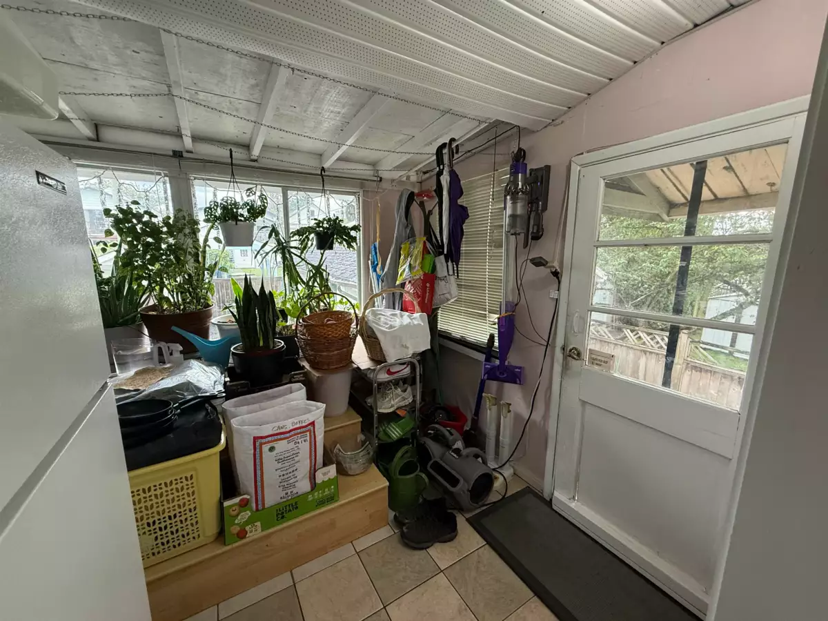 Loft / Bonus Room Photo of 5828 Kerr Street, Vancouver, BC