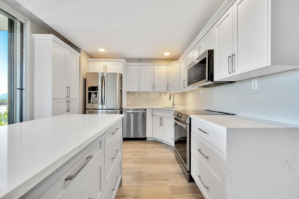 1702 13880 101 Avenue, Surrey, BC