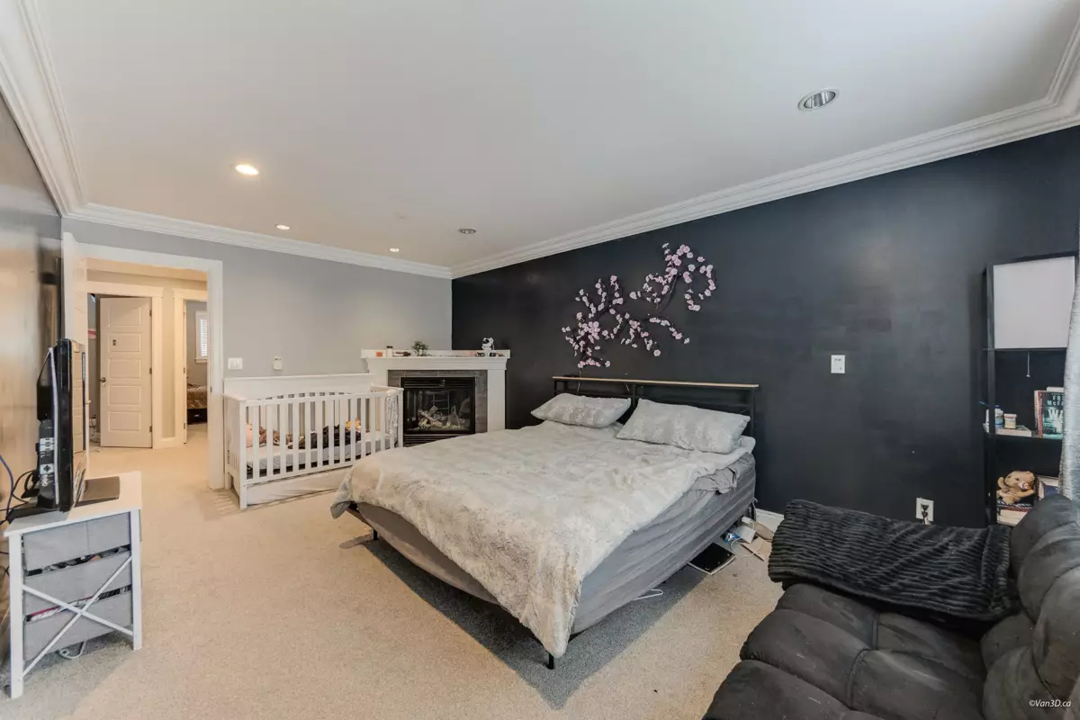 Office / Den Photo of 6686 195 Street, Surrey, BC