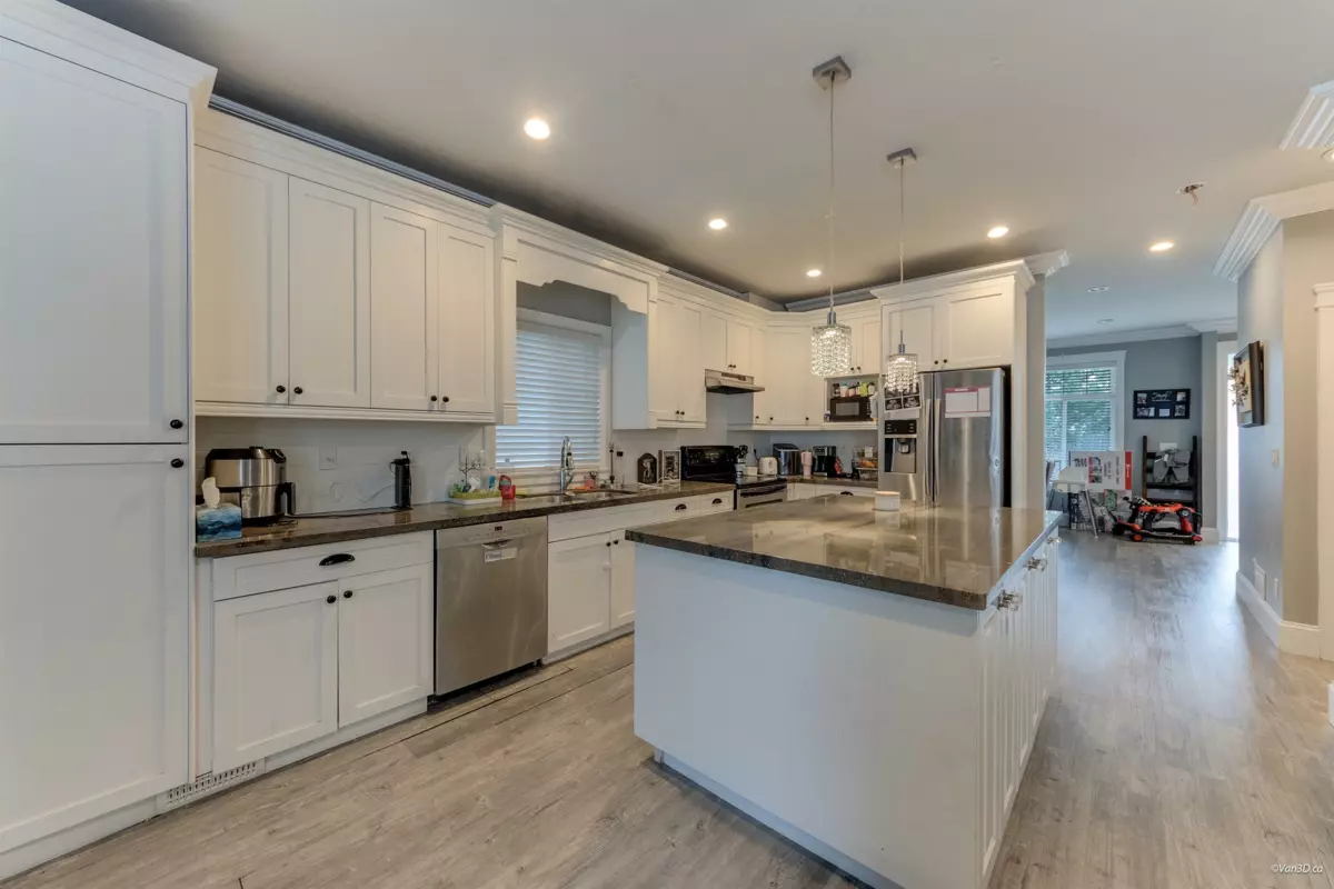 Pantry Photo of 6686 195 Street, Surrey, BC