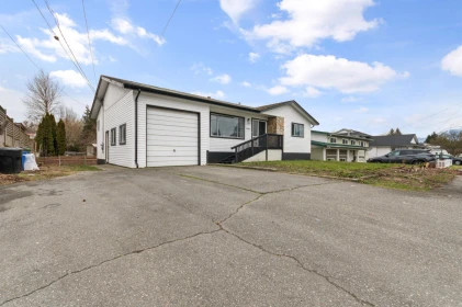 45601 Fernway Avenue, Chilliwack, BC, Chilliwack — Single Family Residence for sale