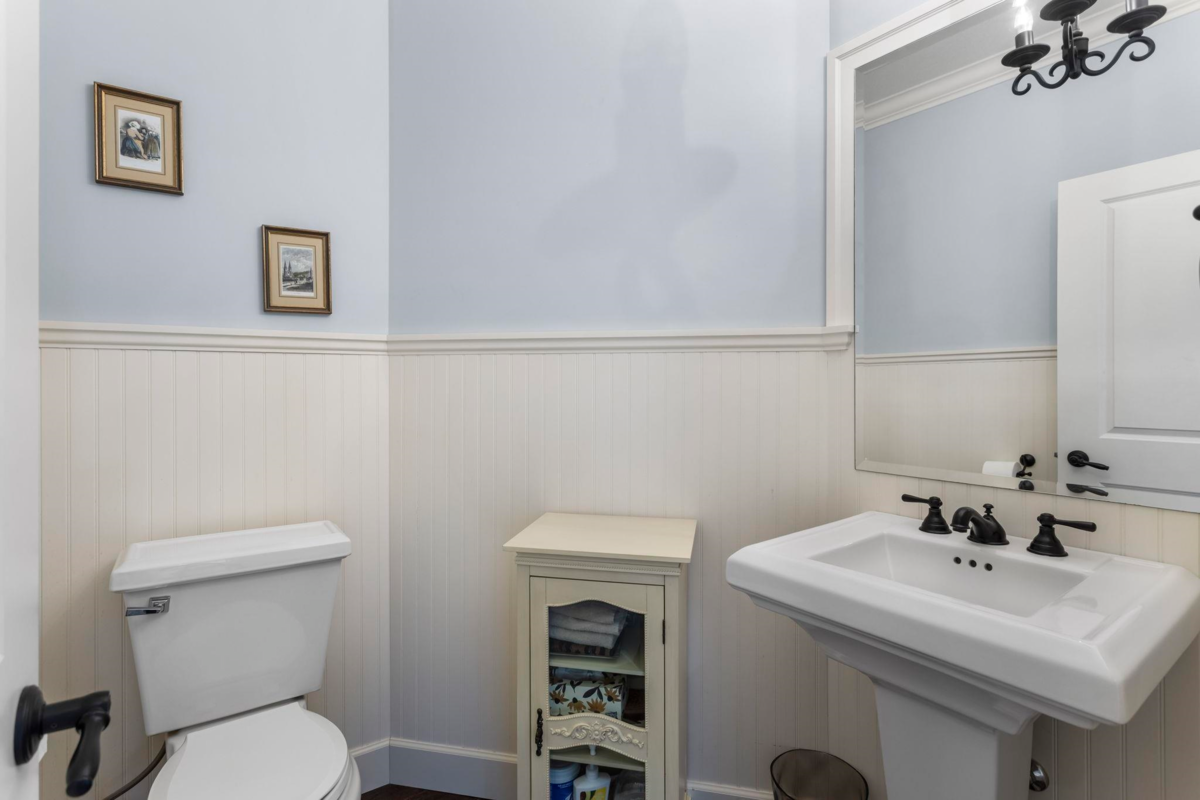 Bedroom 4 Photo of 24 3800 Golf Course Drive, Abbotsford, BC