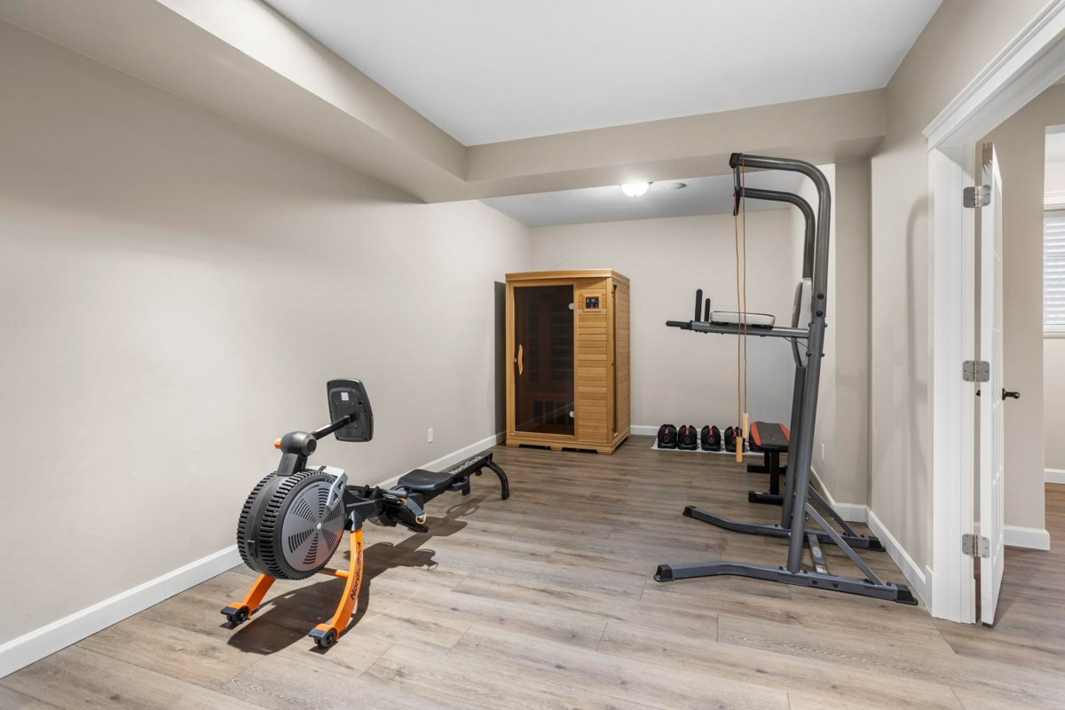 Front Yard Photo of 24 3800 Golf Course Drive, Abbotsford, BC