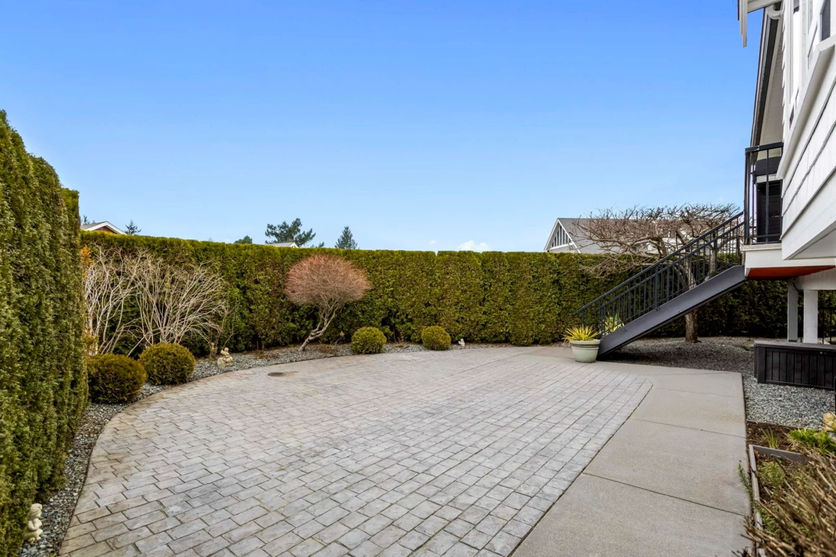 Neighborhood Park Photo Near 24 3800 Golf Course Drive, Abbotsford, BC