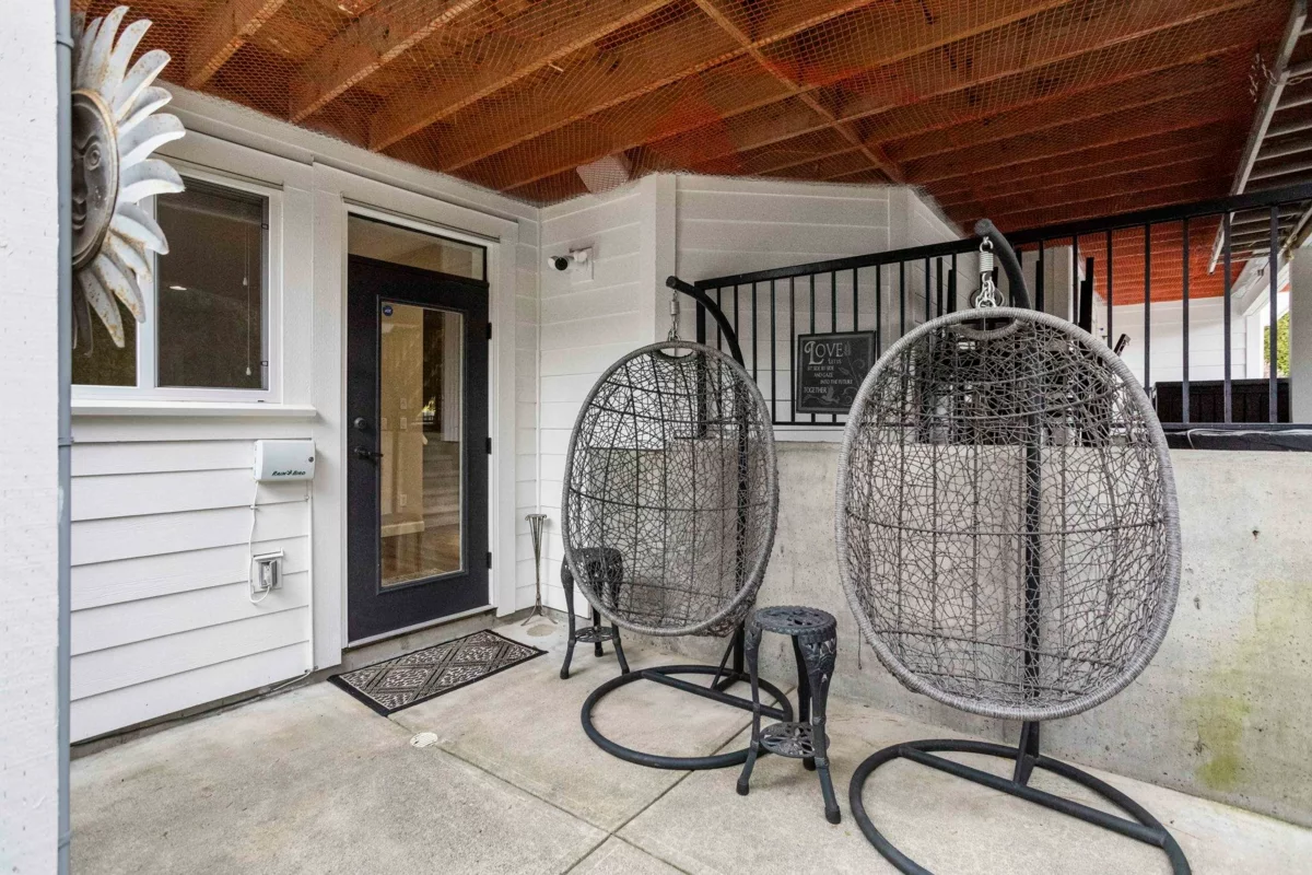 Swimming Pool Photo of 24 3800 Golf Course Drive, Abbotsford, BC