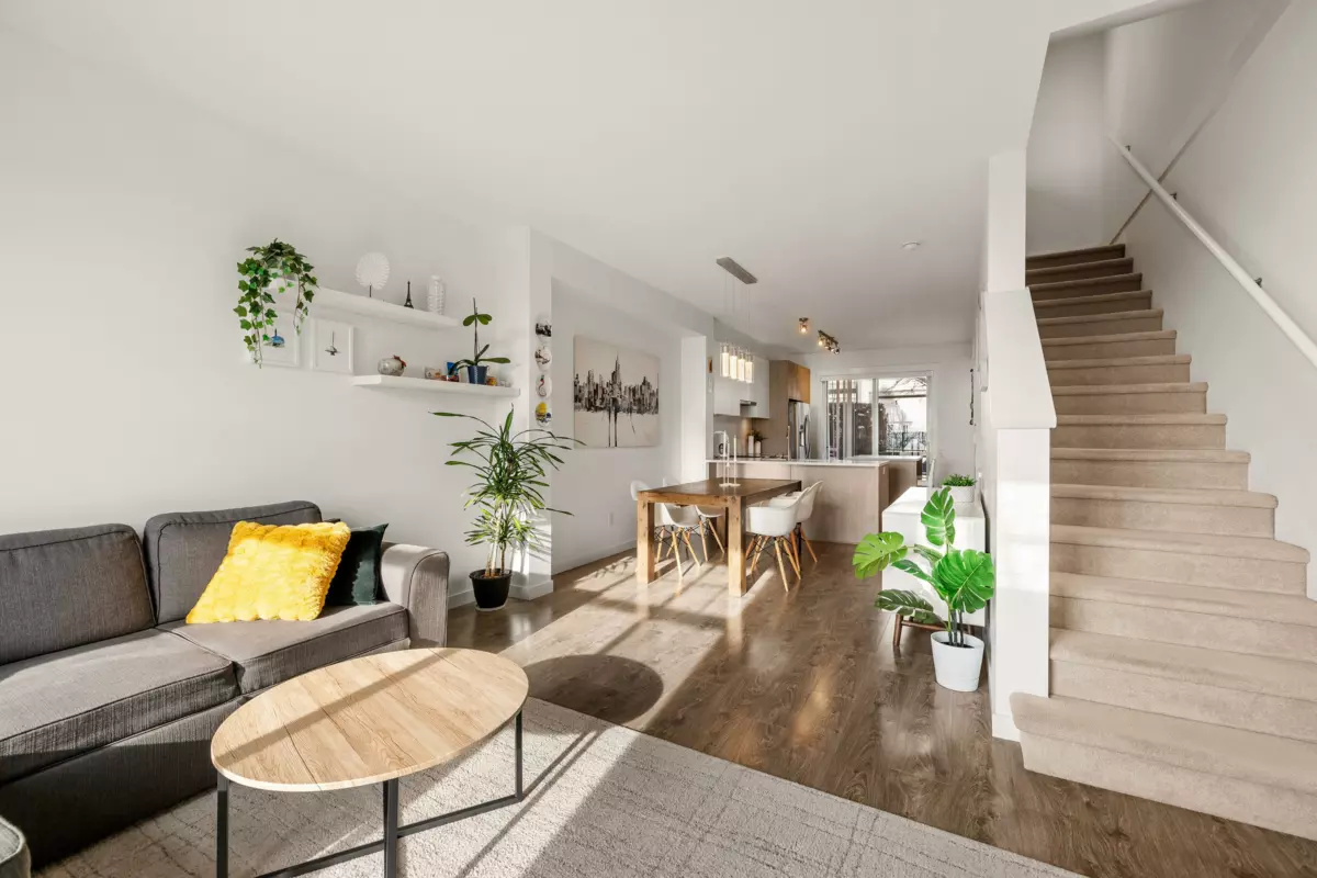 Guest Bathroom Photo of 8 1320 Riley Street, Coquitlam, BC