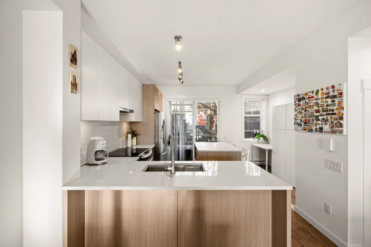 Primary Bathroom Photo of 8 1320 Riley Street, Coquitlam, BC