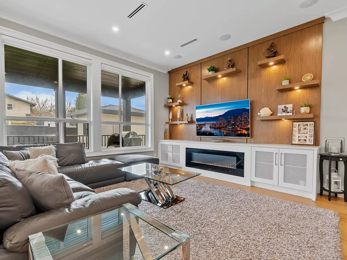 Dining Area Photo of 11586 84b Avenue, Delta, BC