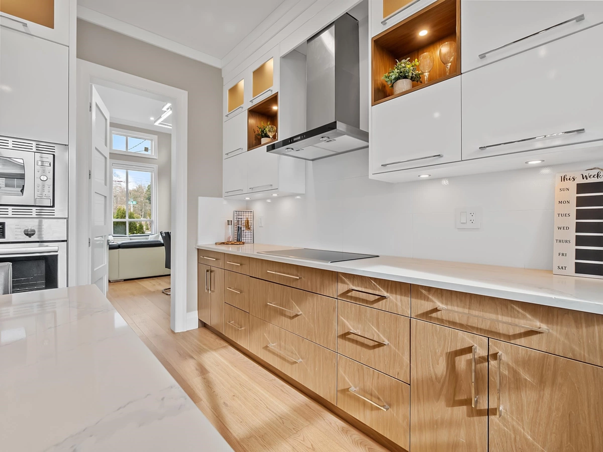 Primary Bathroom Photo of 11586 84b Avenue, Delta, BC