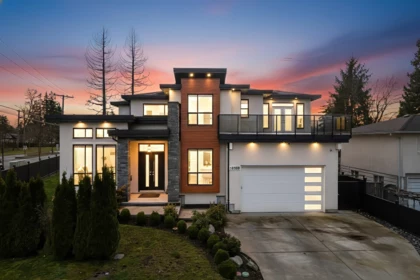 11586 84b Avenue, Delta, BC, Annieville — 8 bed single family residence for sale