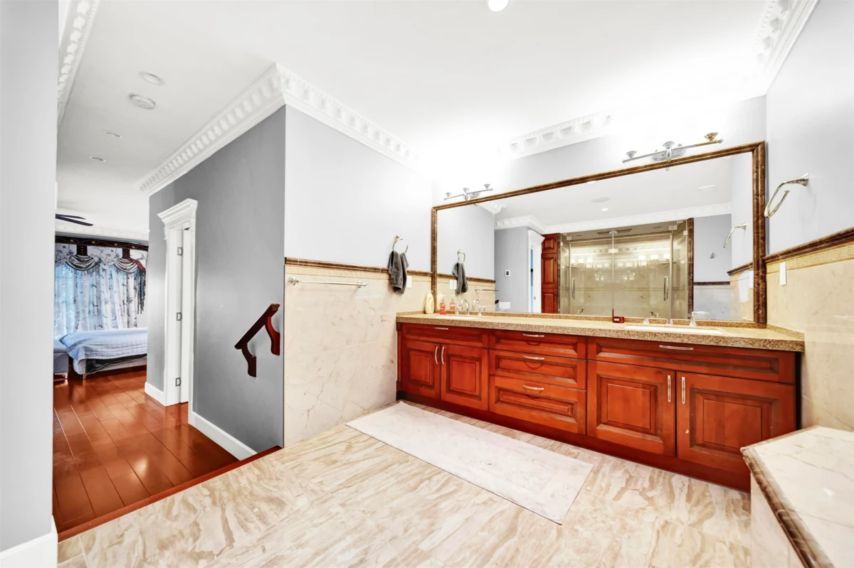 Basement Recreation Room Photo of 35632 Eagle View Place, Abbotsford, BC