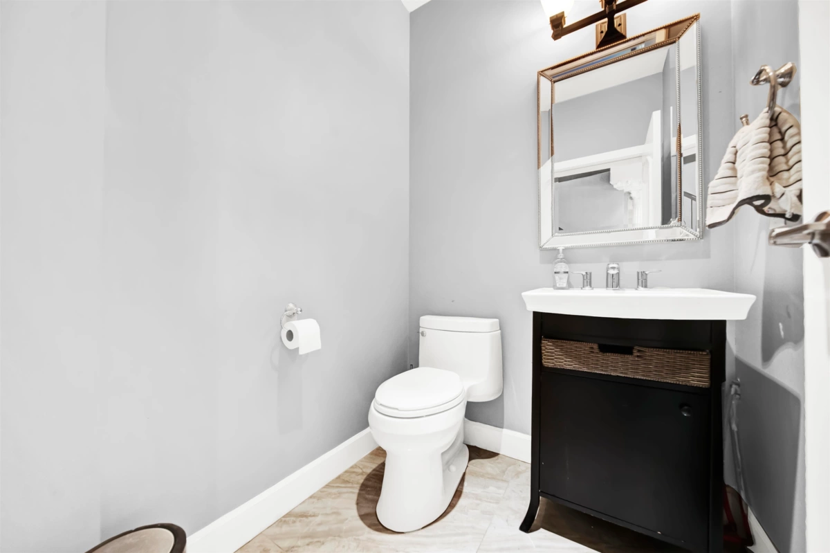 Bedroom 2 Photo of 35632 Eagle View Place, Abbotsford, BC