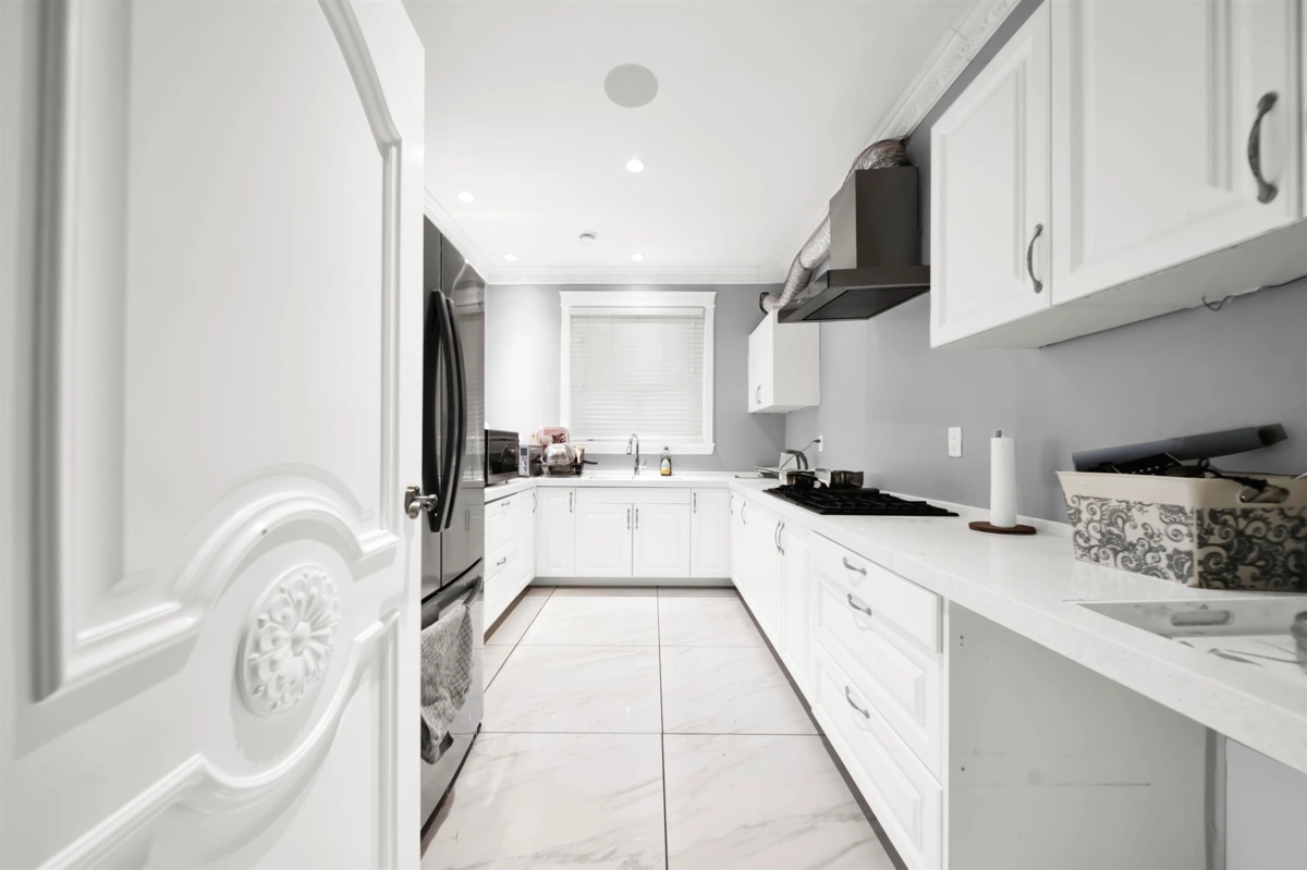 Primary Bathroom Photo of 35632 Eagle View Place, Abbotsford, BC