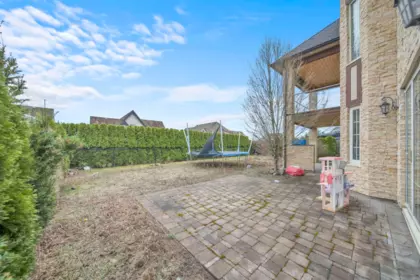 Swimming Pool Photo of 35632 Eagle View Place, Abbotsford, BC