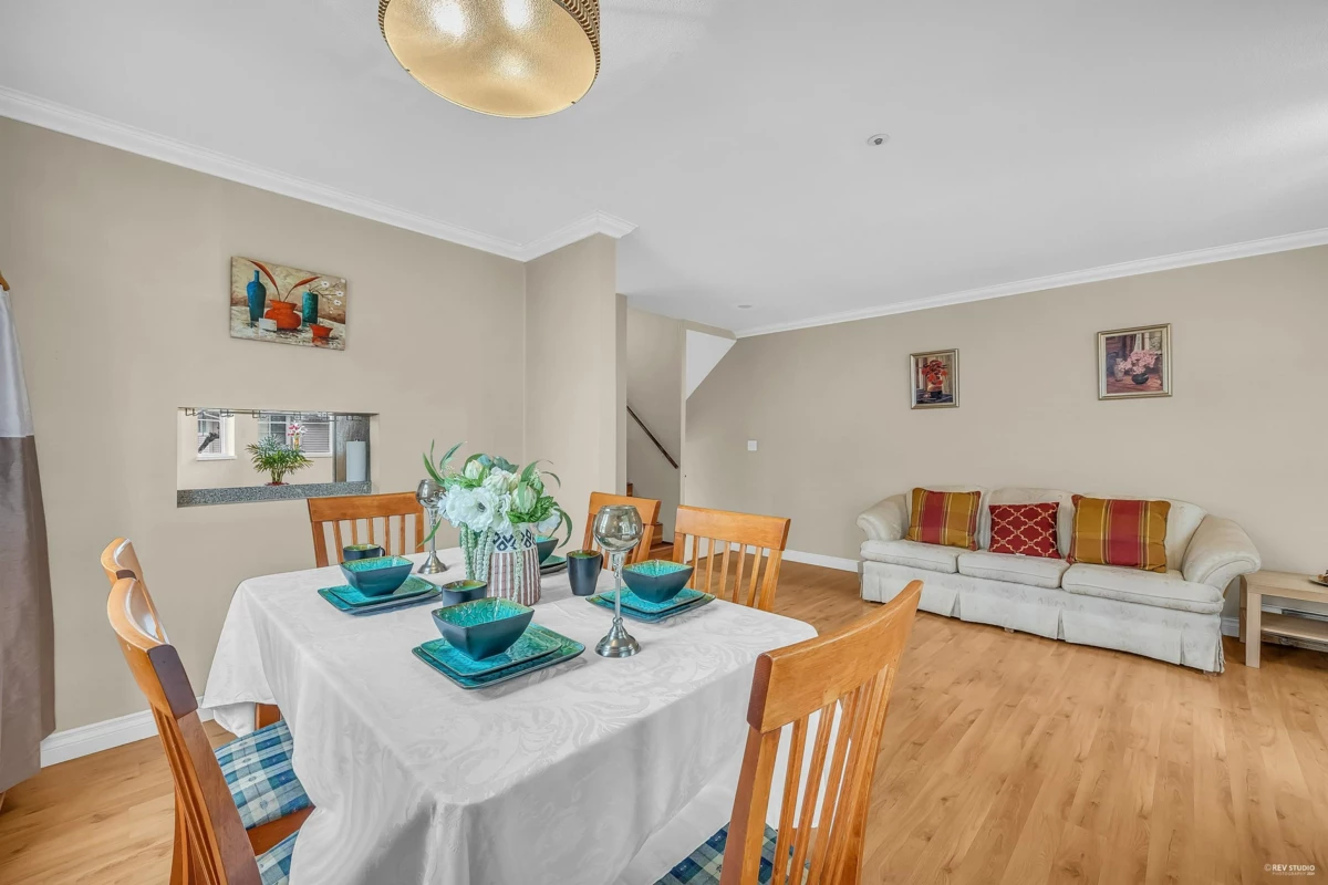 Primary Bathroom Photo of 20 12188 Harris Road, Pitt Meadows, BC