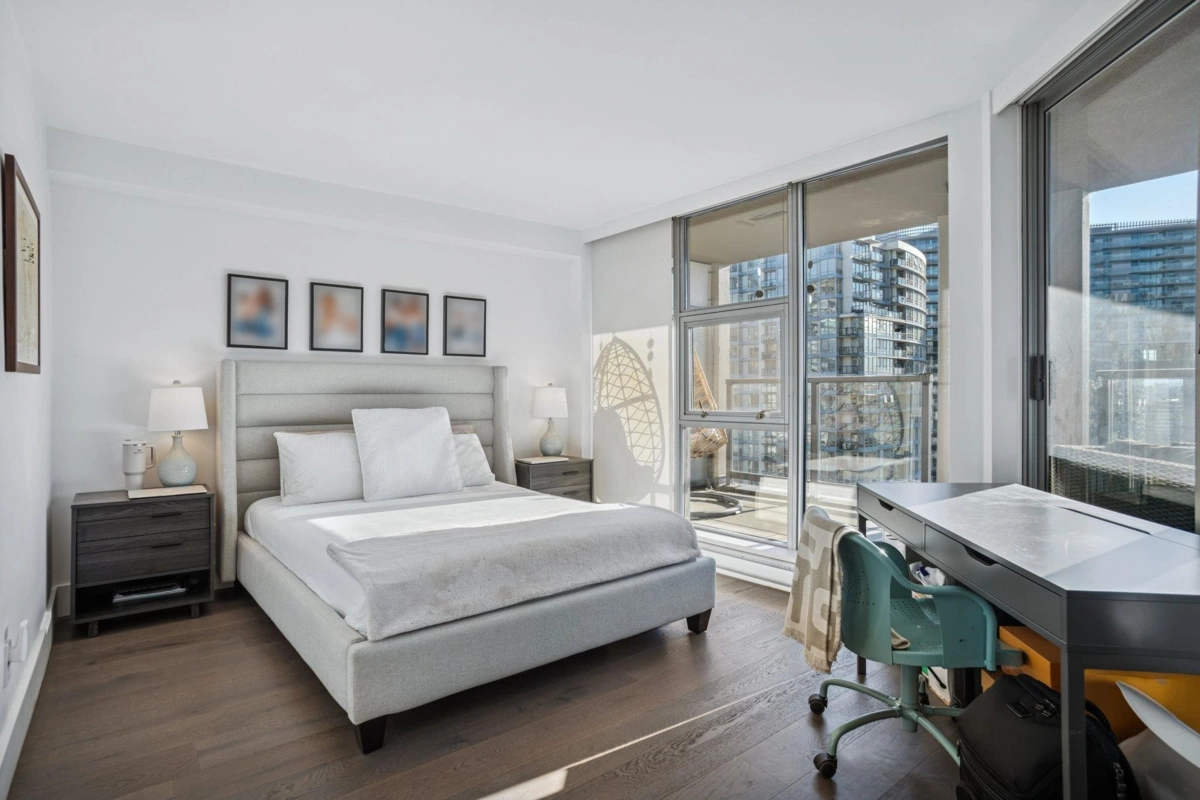 Hallway Photo of 1903 989 Beatty Street, Vancouver, BC