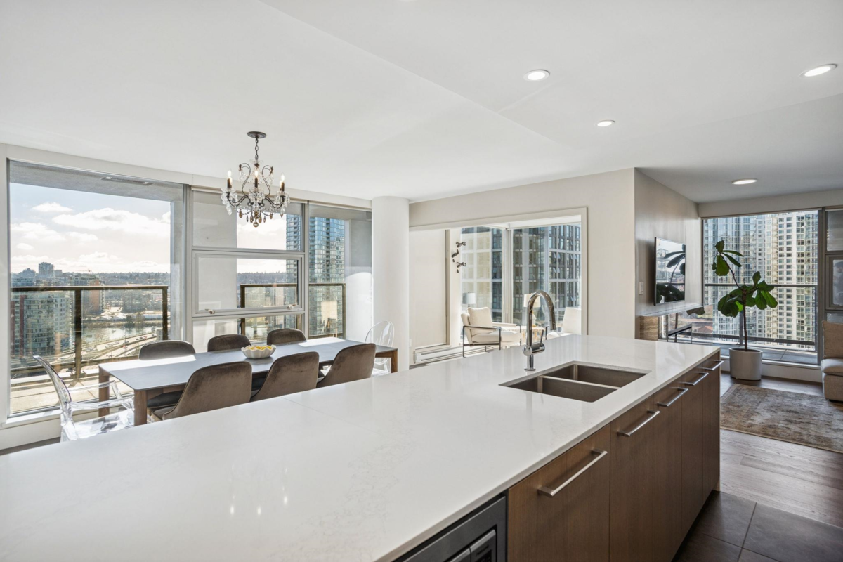 Loft / Bonus Room Photo of 1903 989 Beatty Street, Vancouver, BC