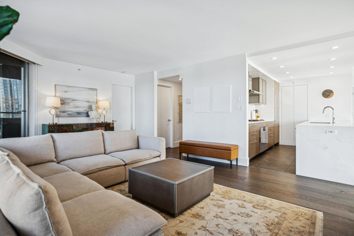 Primary Bathroom Photo of 1903 989 Beatty Street, Vancouver, BC