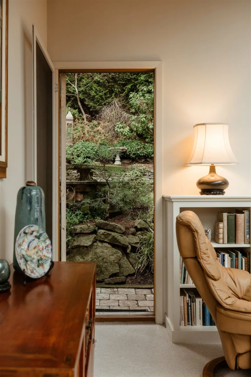 Bedroom 3 Photo of 4639 Caulfeild Drive, West Vancouver, BC