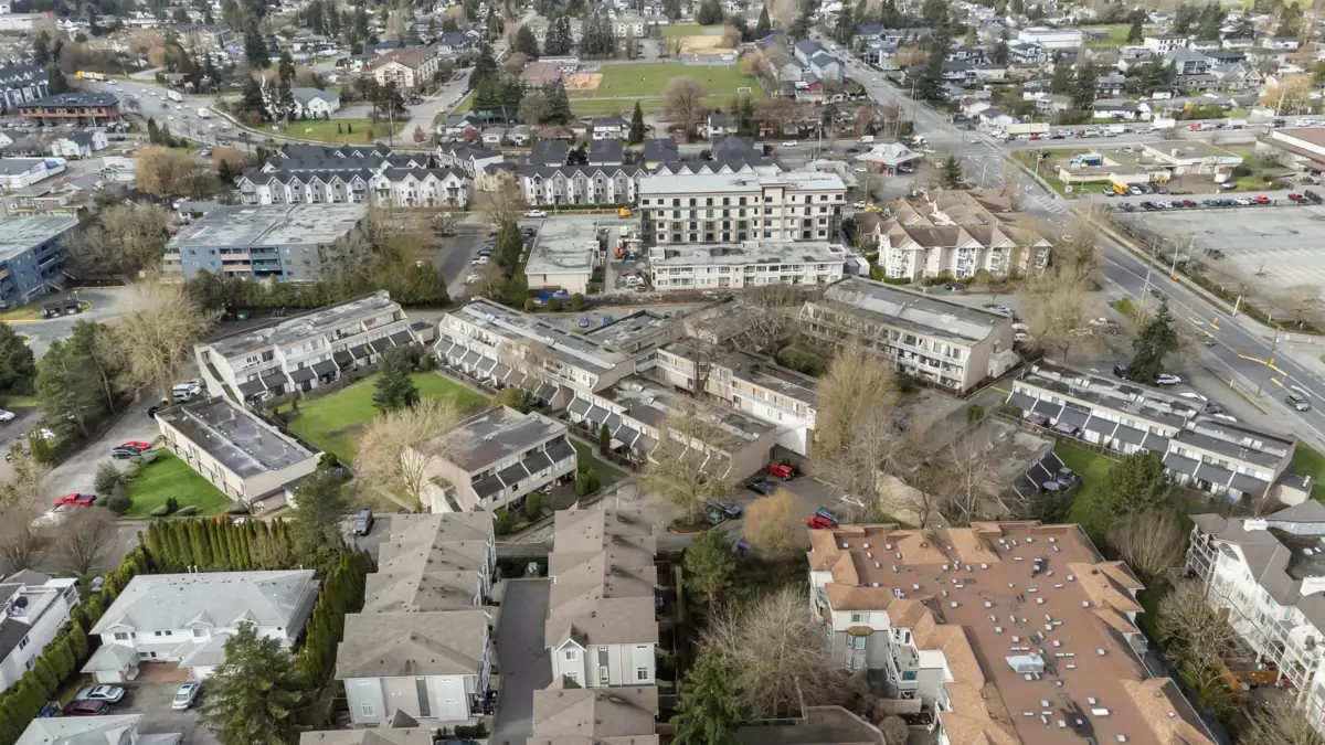 Mudroom Photo of 78 17714 60 Avenue, Surrey, BC