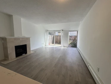 Kitchen Photo of 78 17714 60 Avenue, Surrey, BC