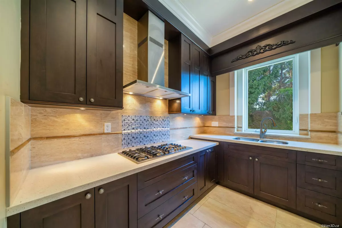 Breakfast Nook Photo of 7591 Barkerville Court, Richmond, BC