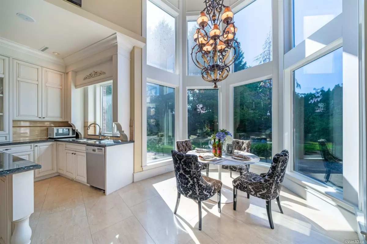 Primary Bathroom Photo of 7591 Barkerville Court, Richmond, BC