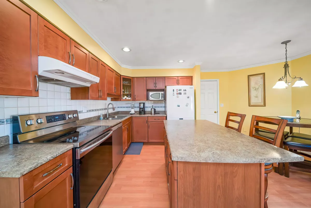 Bedroom 3 Photo of 120 1685 Pinetree Way, Coquitlam, BC