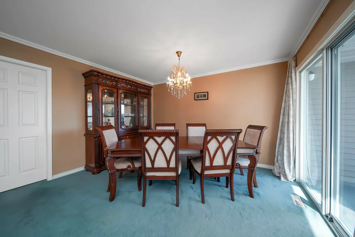 Breakfast Nook Photo of 120 1685 Pinetree Way, Coquitlam, BC