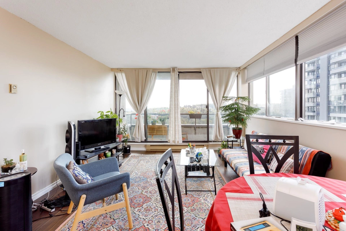 Family Room Photo of 1504 3970 Carrigan Court, Burnaby, BC