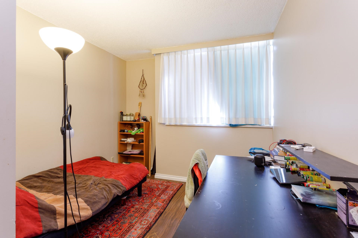 Laundry Room Photo of 1504 3970 Carrigan Court, Burnaby, BC