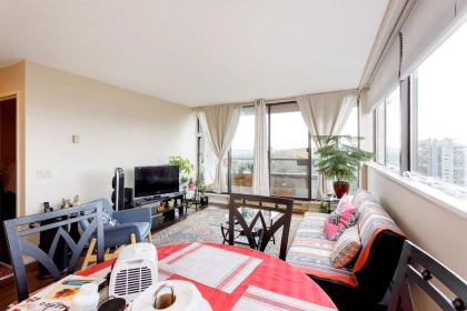1504 3970 Carrigan Court, Burnaby, BC