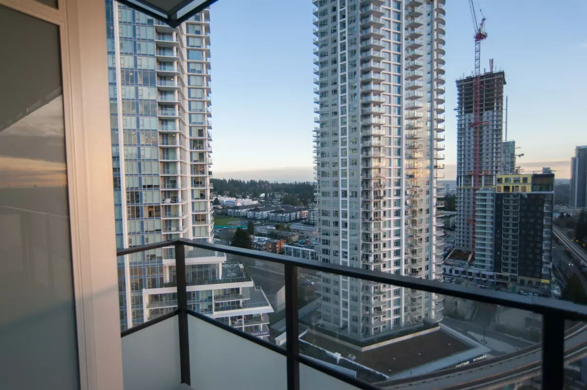 Powder Room Photo of 1701 691 North Road, Coquitlam, BC