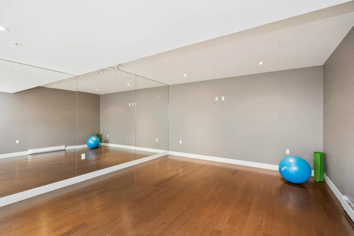 Aerial View of D405 20211 66 Avenue, Langley, BC