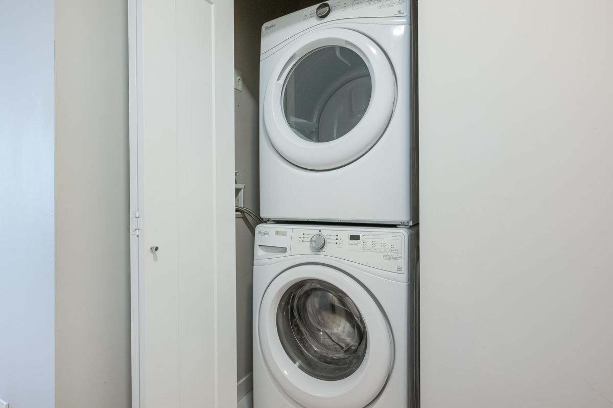 Outdoor Deck Photo of D405 20211 66 Avenue, Langley, BC