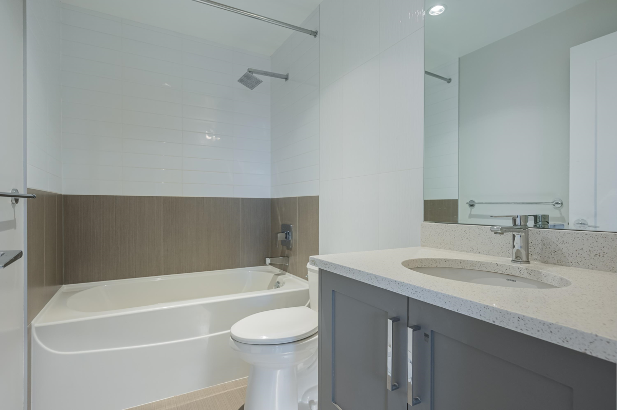 Outdoor Patio Photo of D405 20211 66 Avenue, Langley, BC