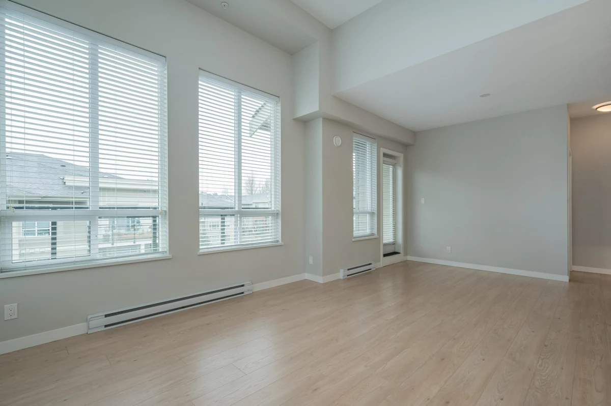 Primary Bathroom Photo of D405 20211 66 Avenue, Langley, BC