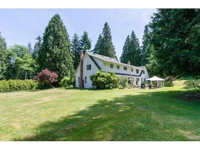 Family Room Photo of 3035 Balsam Crescent, Surrey, BC